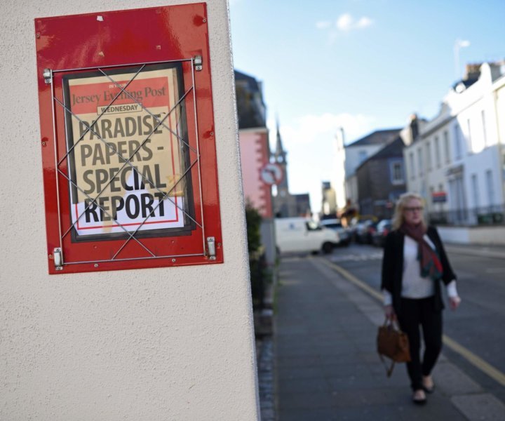 
				A billboard for THe Jersey Post newspapers advertises a special news report on the 'Paradise Papers' in St Helier, on the British island of Jersey, on November 8, 2017.
Jersey is a British Crown Dependency, with a population of 100,000. The EU on has pushed for Europe to draw up a blacklist of tax havens after the "Paradise Papers" revealed loopholes used by Apple and Nike as well as celebrities such as Formula One champion Lewis Hamilton. / AFP PHOTO / Oli SCARFF        (Photo credit should read OLI SCARFF/AFP/Getty Images)		